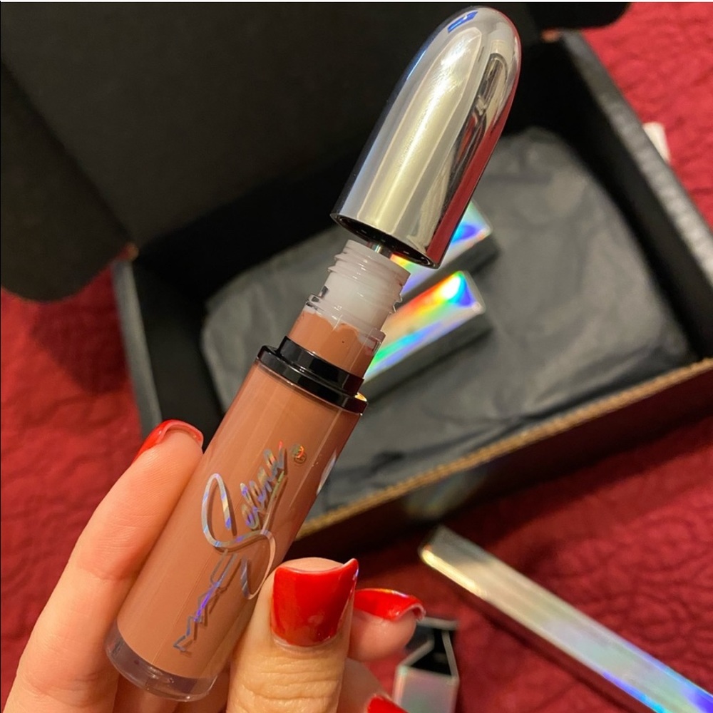 Big Bertha & la reina lipsticks 💜